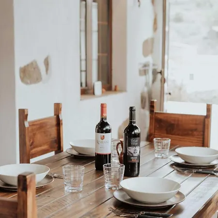 Casa Cruz De Tierno Tatil Evi Agulo