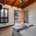 Casa Cruz De Tierno